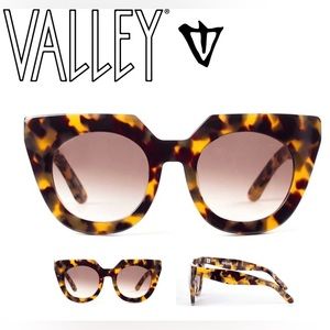Valley eyewear Spleen Sunglasses in tortoise